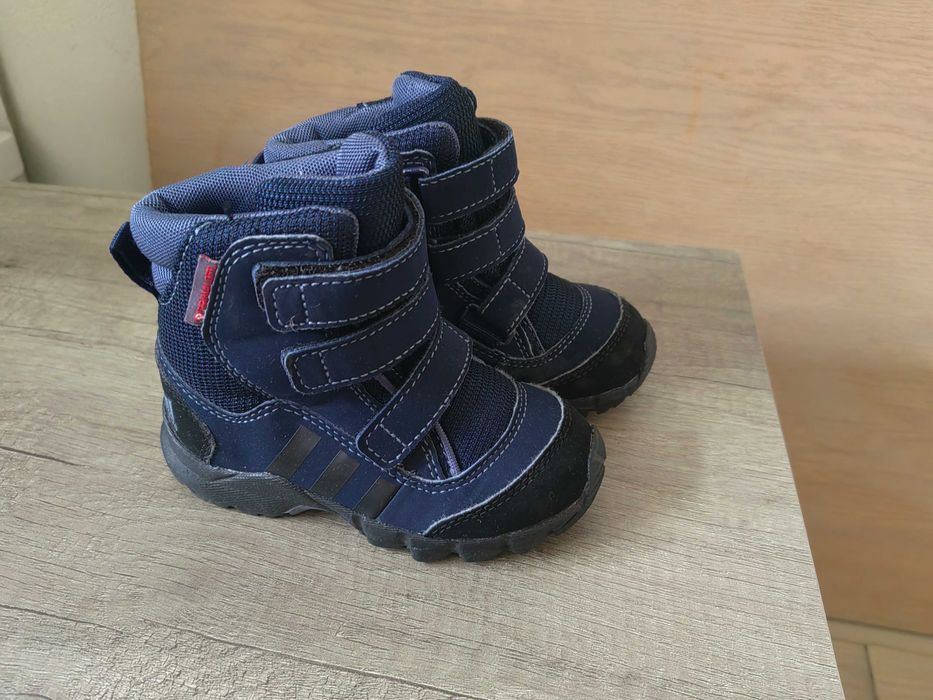 Ботушки Адидас за момченце