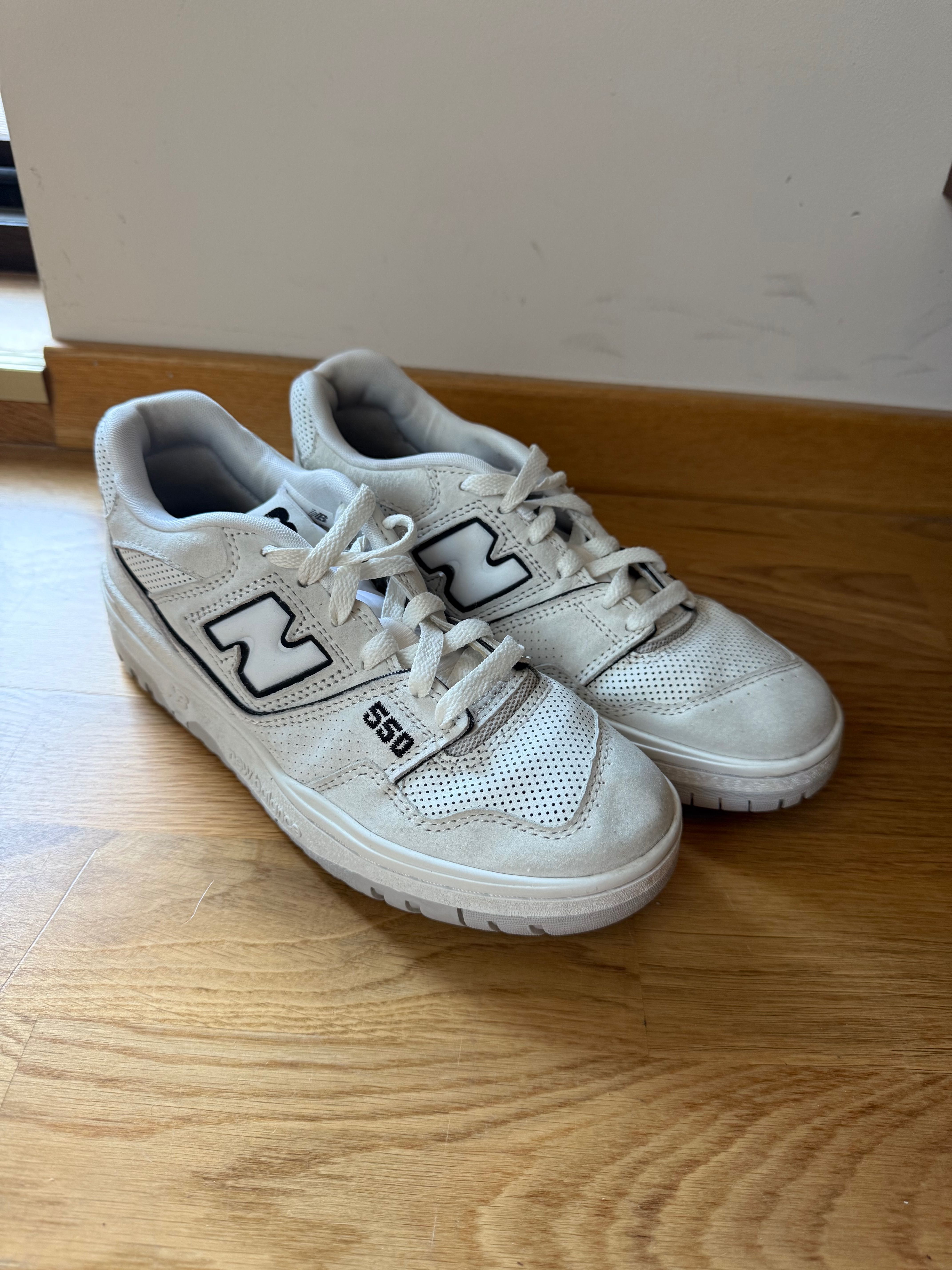 Дамски спортни обувки New Balance 550