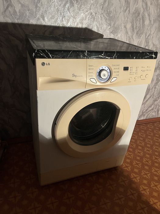 Продам стиральную машинку