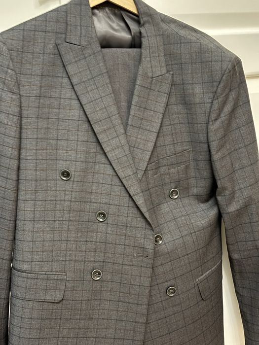 Пиджак с брюками