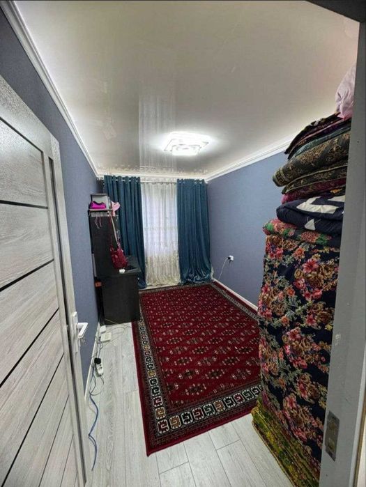 4 хоналик квартира 2 этаж конечка, янги бозор