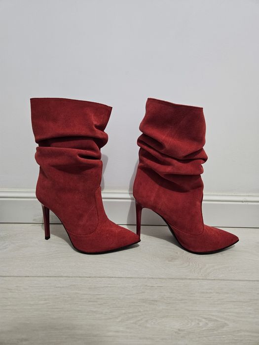 Botine rosii piele intoarsa, 36