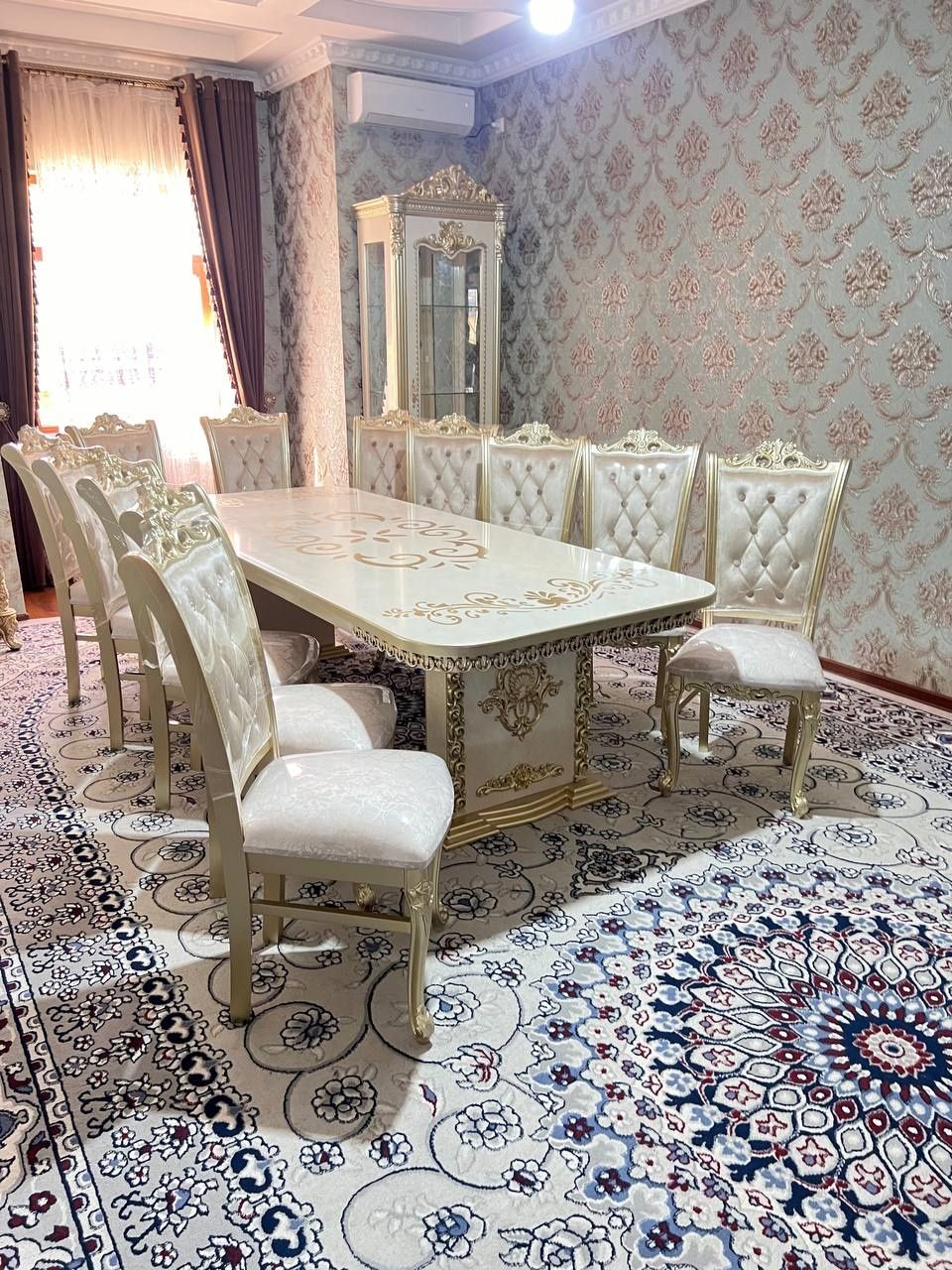 Stol-Stul Kamplekt Stul-12 ta Yonğoqdan Stol: 1.10x2.75 Keb Kôrin