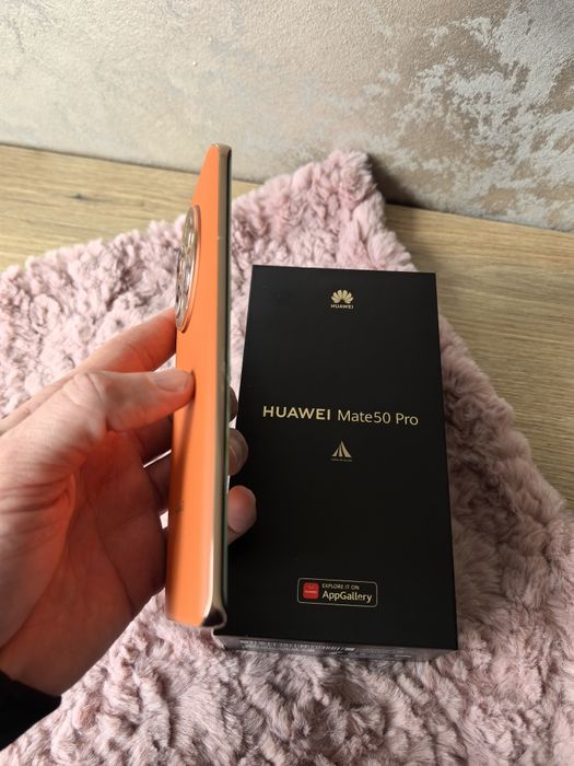 Безупречен Huawei mate 50 pro без драскотина!