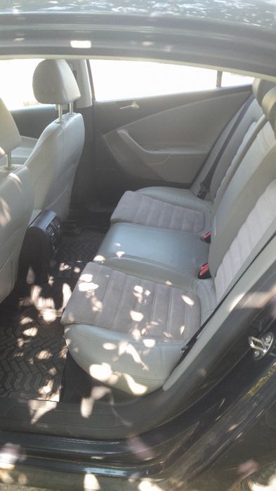 Vand Pasat b6 sau schimb cu camioneta