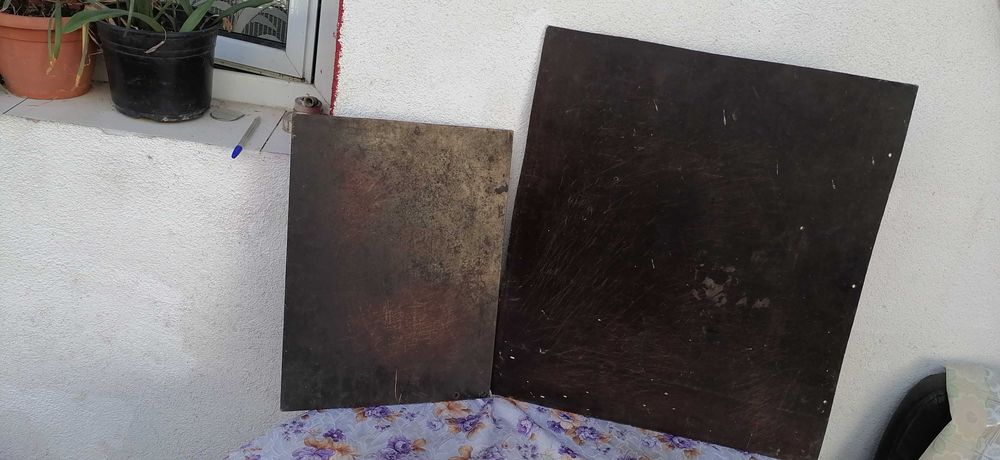 doua  bucati   textolit 5mm 54x48 si 6mm40x30 cm 100 lei