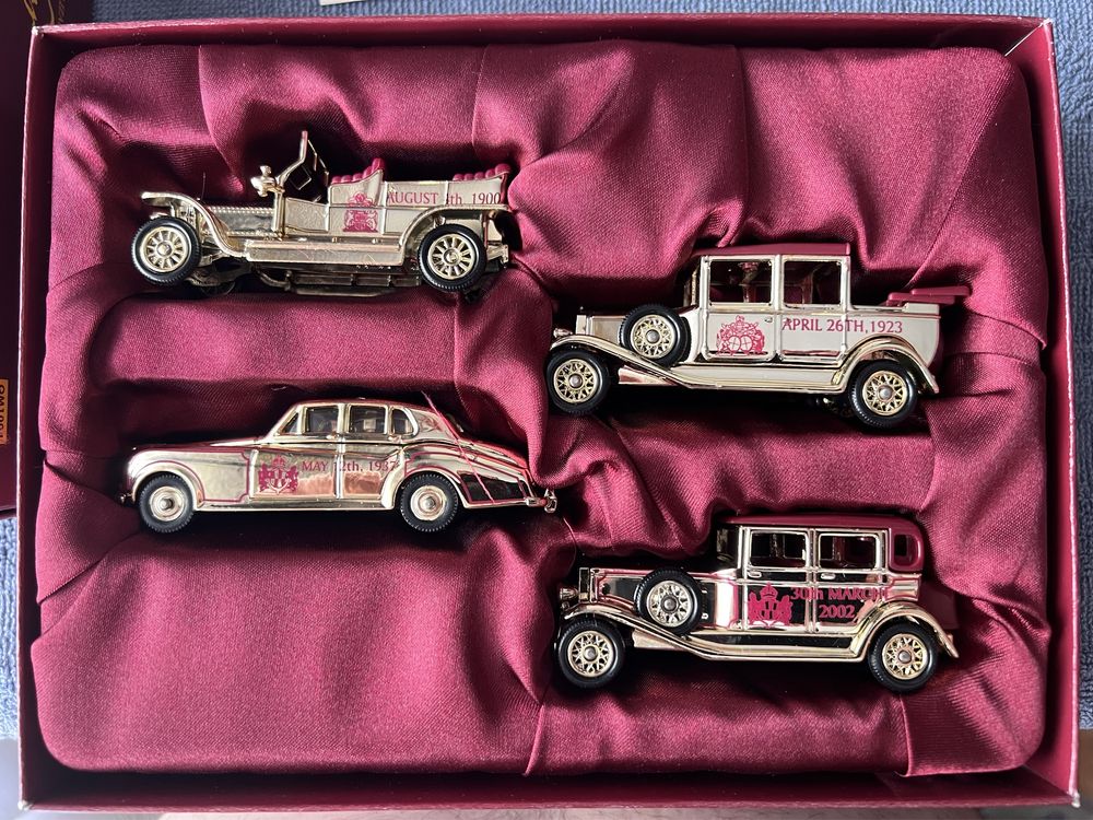 Lledo Limited Edition The Queen Mother Rolls Royce Commemorative Set.