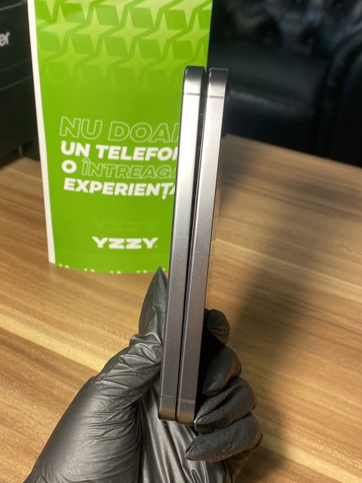 Samsung Galaxy s24 • 256 GB • Onyx Black