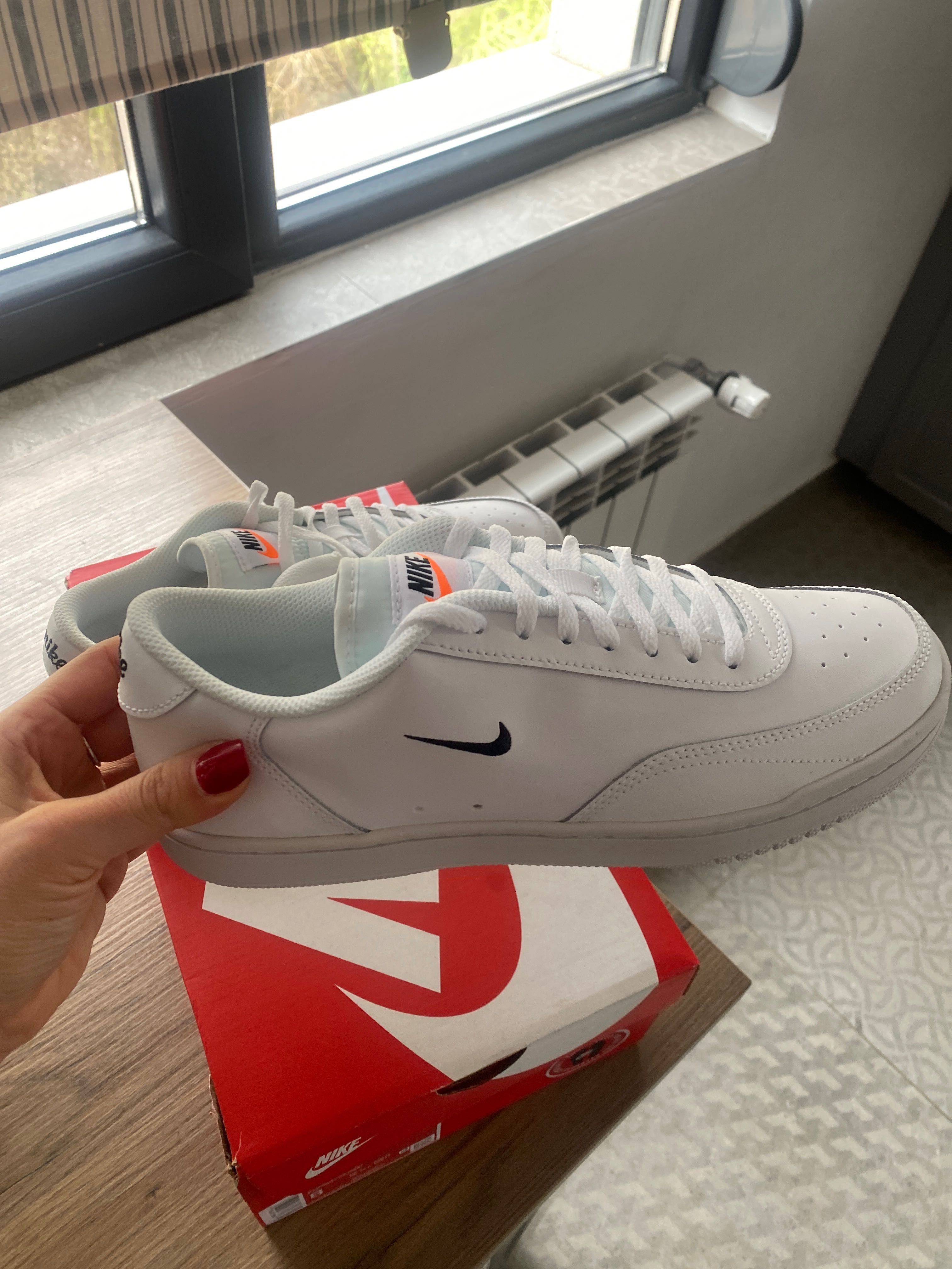Nike court vintage