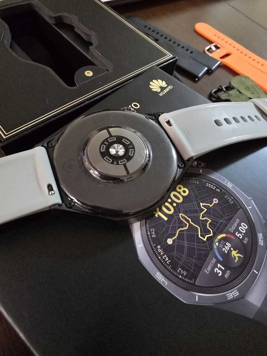 Смарт часовник Huawei Watch GT 5 Pro