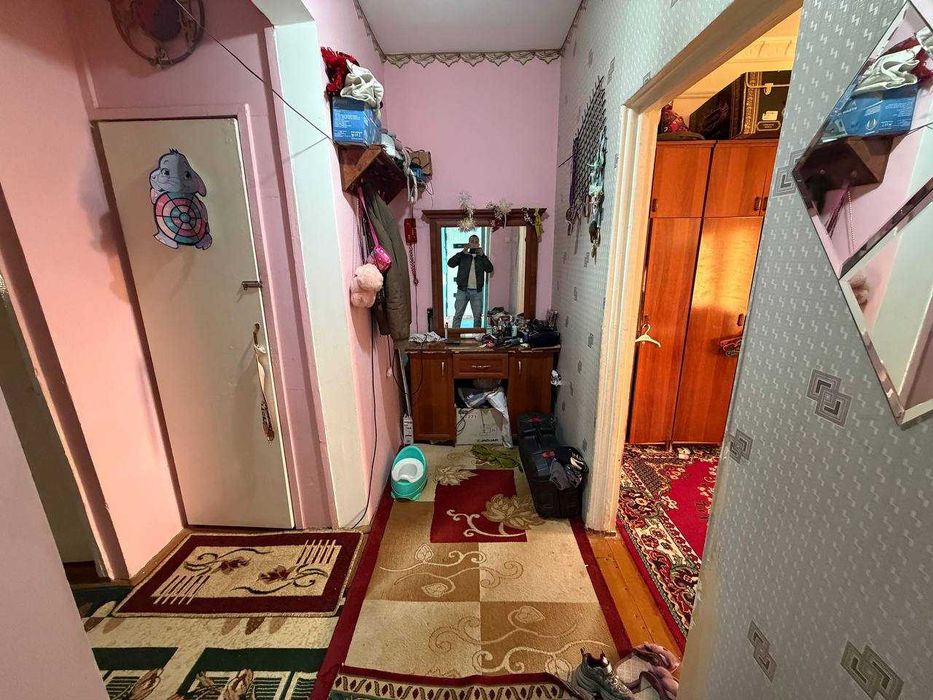 Продаётся 2х комн квартира на 5 этаже Ор-р 7 гузал Динамо