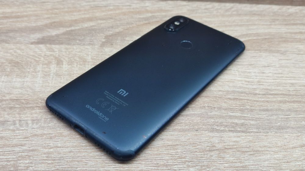 Xiaomi Mi A2 (Mi 6X) 64GB 4GB RAM Black IMPECABIL