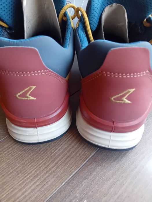 Lowa Axos gtx lo 43 1/2