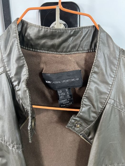 Тънко яке Mango