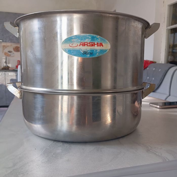 Manti qasqon sotiladi