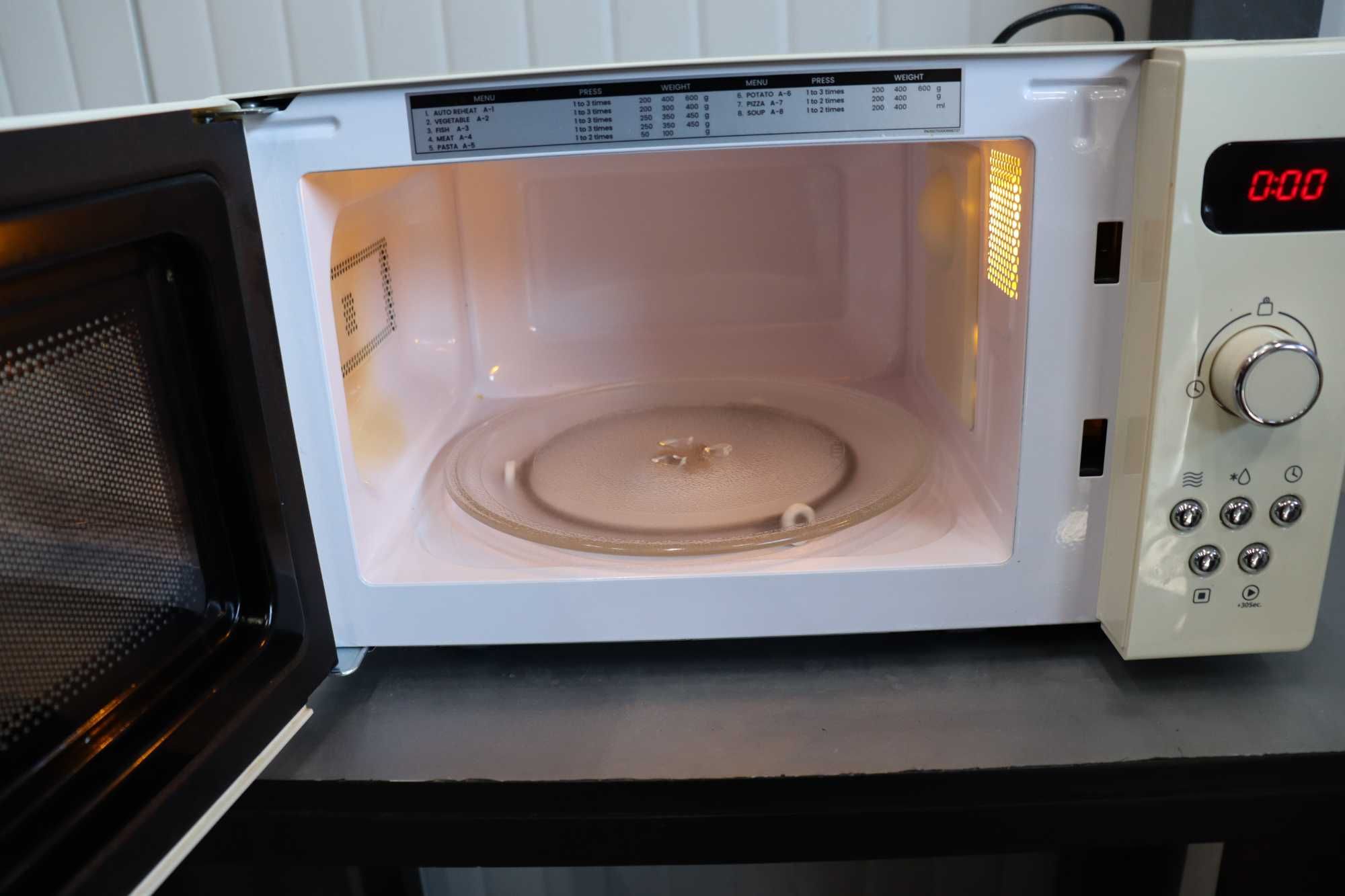 Микровълнова фурна Retro Comfee CMSRO 20L, 8 автоматични менюта, 800W