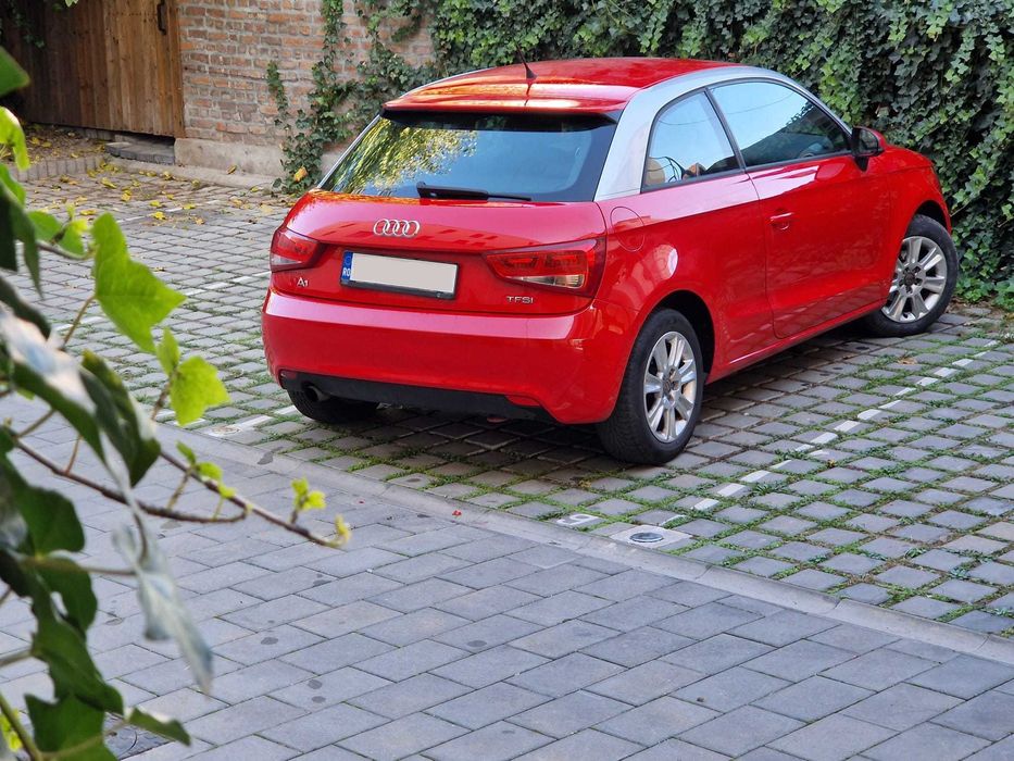 Vând Audi A1, an 2011