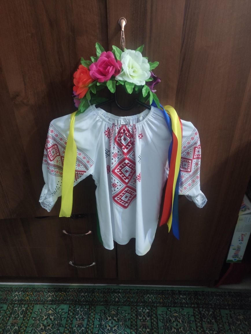 Продам костюм украинской национальности