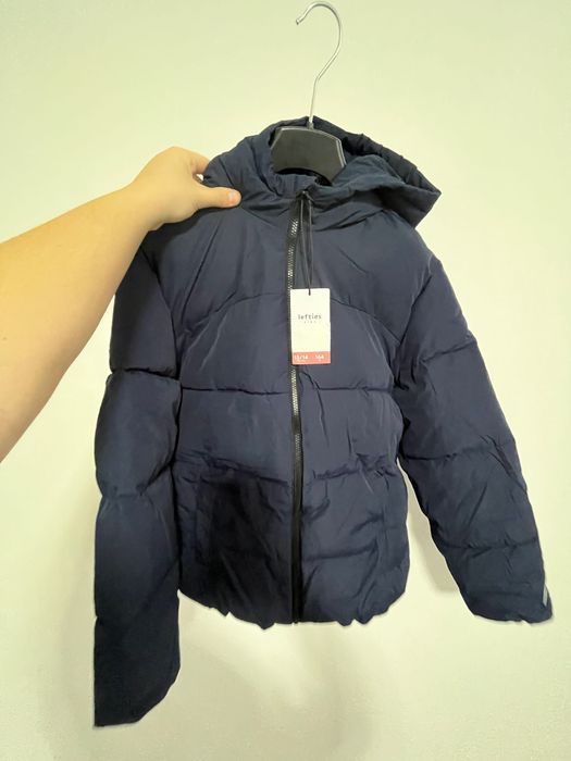 Ново яке за момче 13-14 год