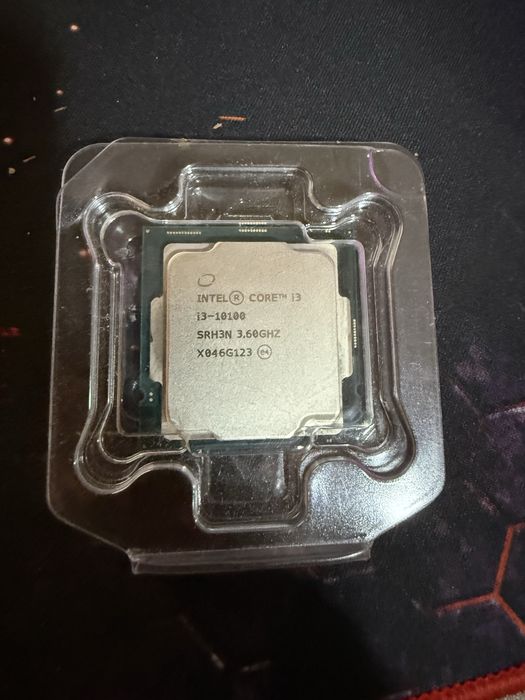 Procesor Intel Core i3 10th - 10100 socket 1200