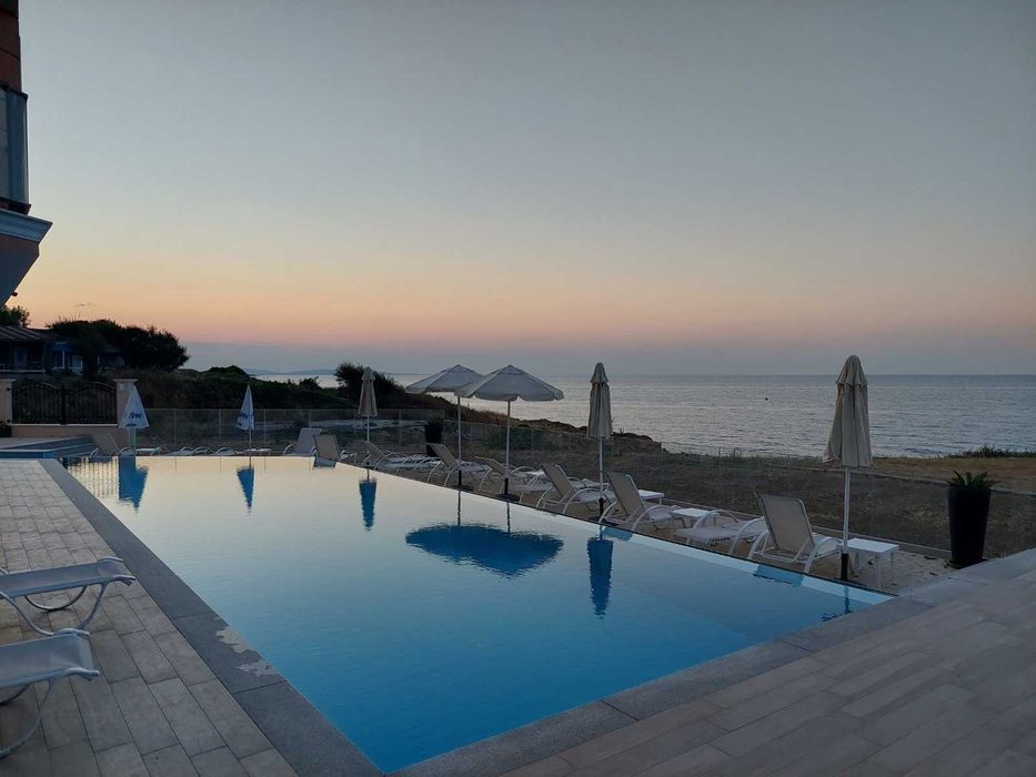 Уютен дом на брега на морето с уникална гледка