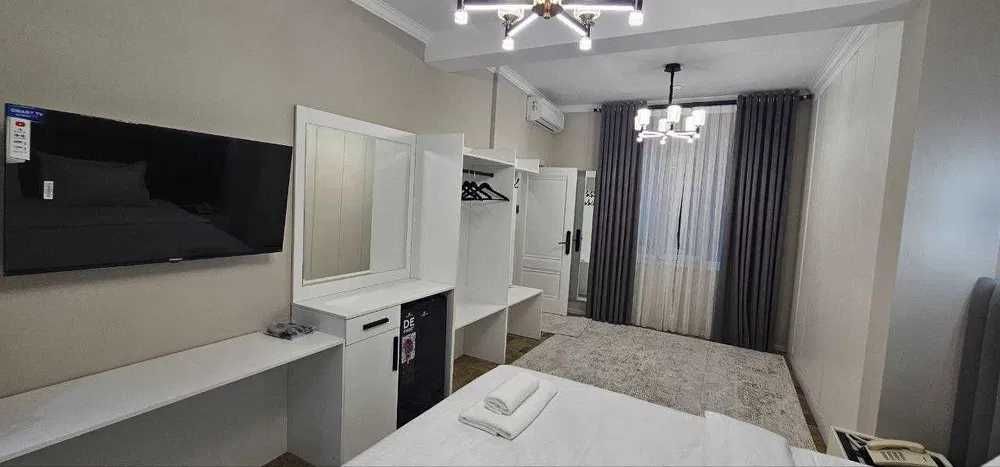 Продаётся гостиница в районе Яккасарой, в махалле Мукимий.