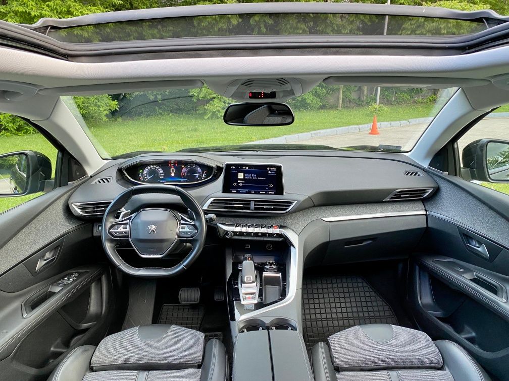 Peugeot 3008 1.5 HDI 130 Cp Euro 6, Cutie Automata, Navi, Panoramă