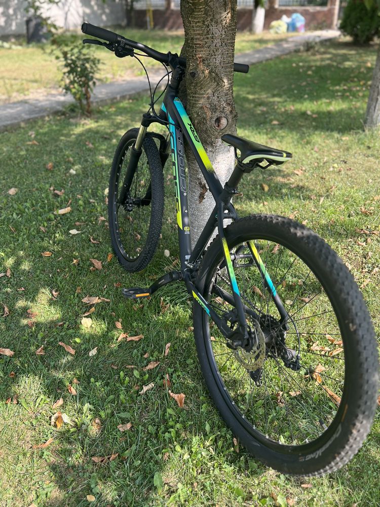 Vând bicicleta CROSS GRX 7 mărime cadru S