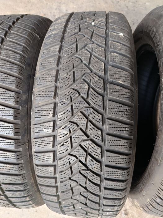 Зимни гуми -16цола -215/60-1бр.-60лв."DUNLOP"