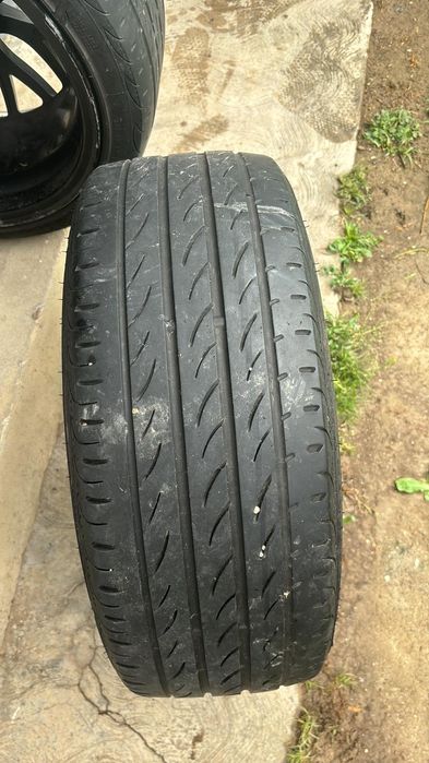 Vand jante r17 din aliaj cu cauciucuri pirelli