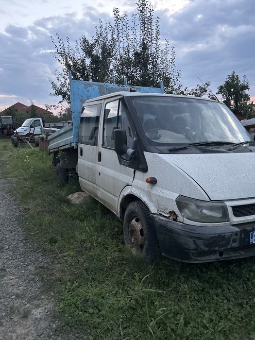 Ford tranzit an 2001