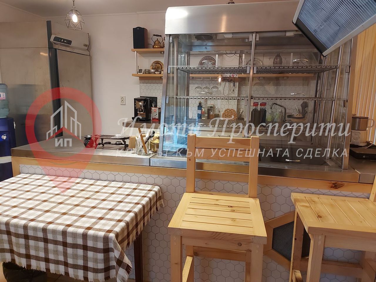 Продава се Заведение в София, Лозенец - 190 кв.м за 1048 €/кв.м - Снимка #2