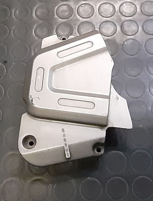 Dezmembrez Suzuki XF 650 Freewind