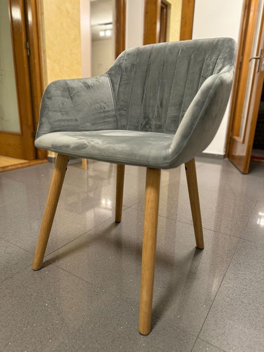 Scaune tip fotoliu gri catifea - stare excelenta, foarte confortabile