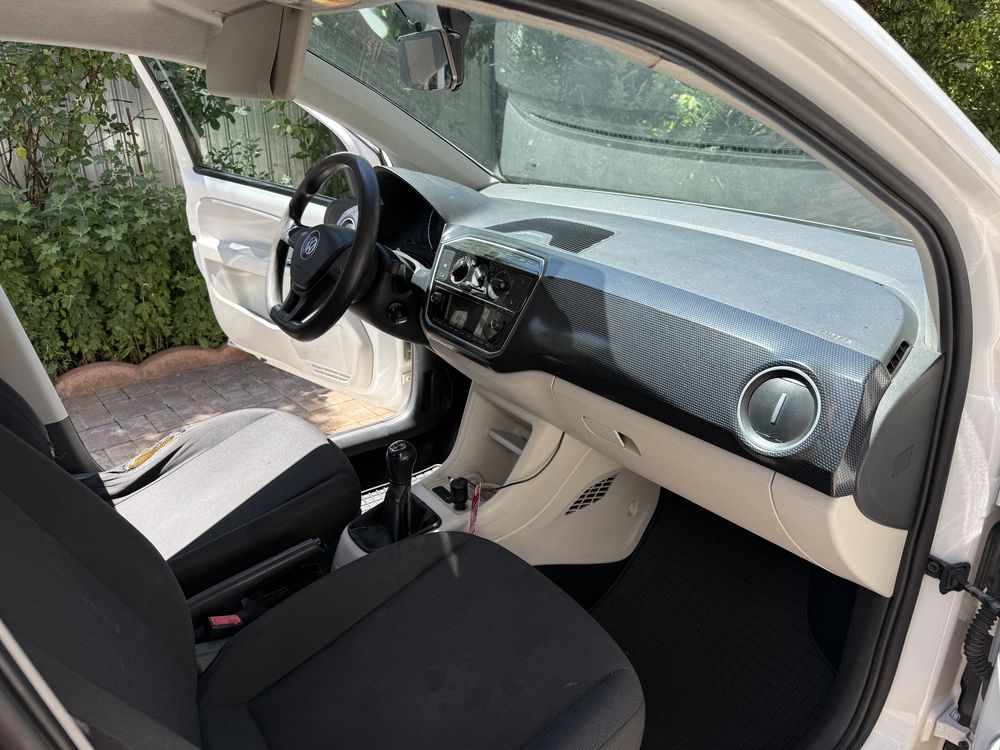 Vand 2 buc Volkwagen Up 2018
