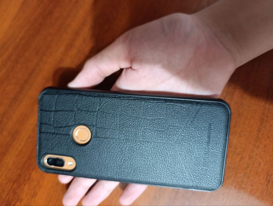 HUAWEI Y6 telefoni