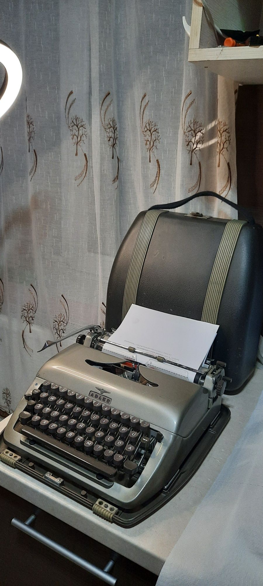 Mașină de scris Adler impecabilă