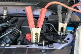 Замена 12В аккумулятор, помощь на дороге. 12v akumlyator vizovga