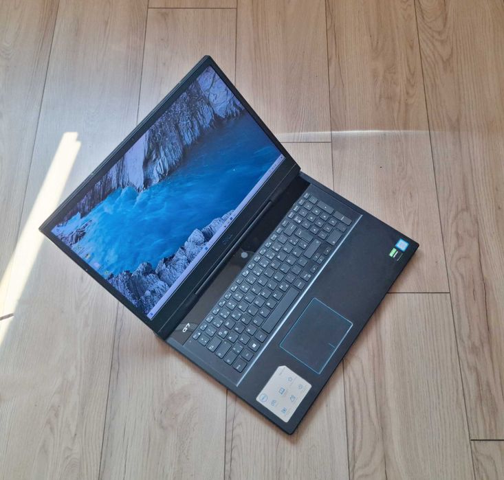 17.3' IPS Dell G7 i5-9300/NVIDIA GTX 2060 6GB GDDR6/16GB/512GB SSD/1TB