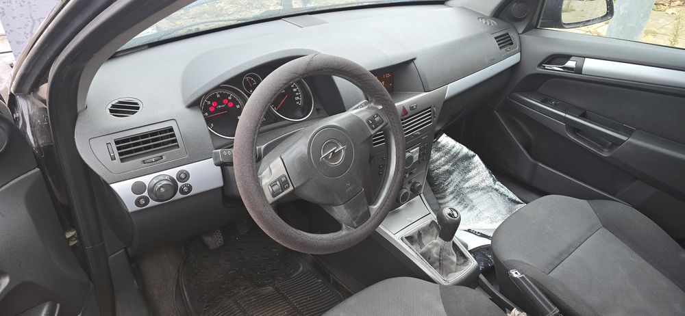 Opel Astra H на части 1.7 101 коня