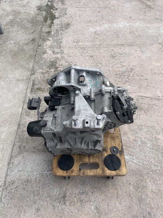 Cutie viteze automata Golf 8 benzina 1.5 eTSI UBY