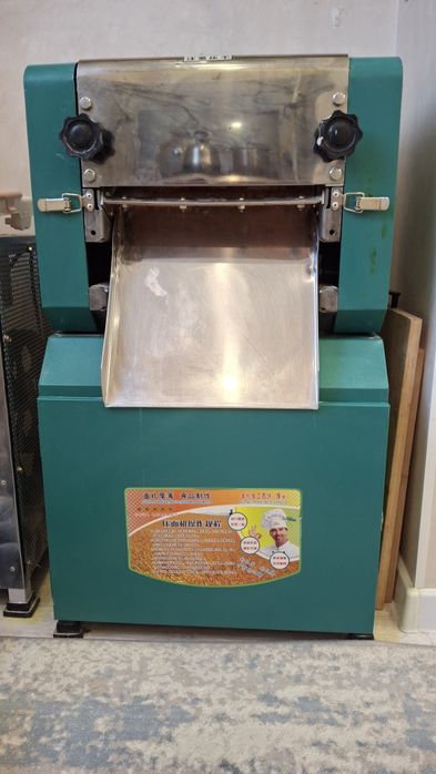 Тестораскаточная машина