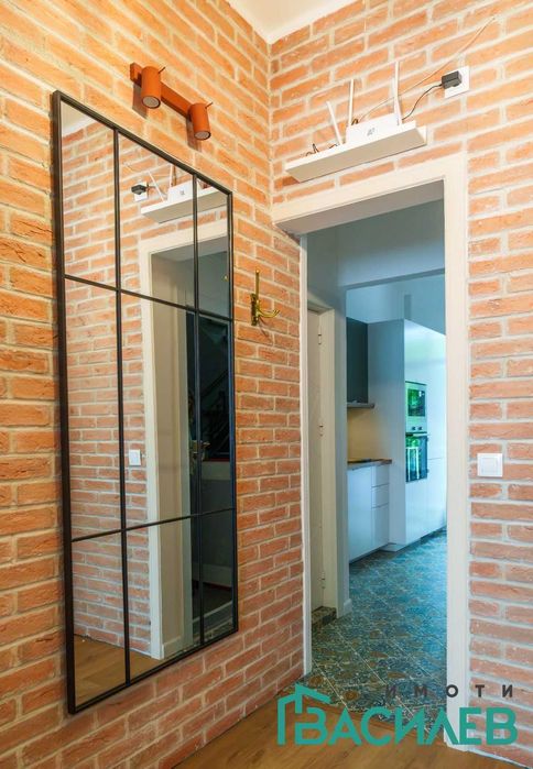 Продава се Двустаен апартамент в София, Център - 40 кв.м за 7225 €/кв.м - Снимка #12