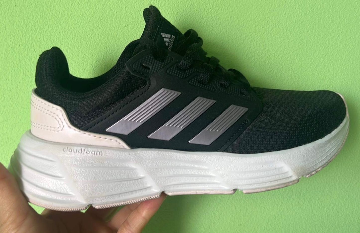 Маратонки adidas