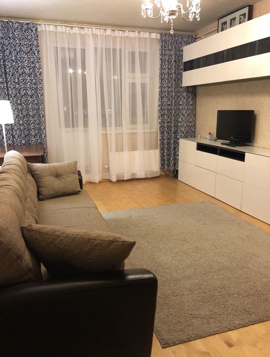 Абая-Байтурсынова. Сдам однокомнатную