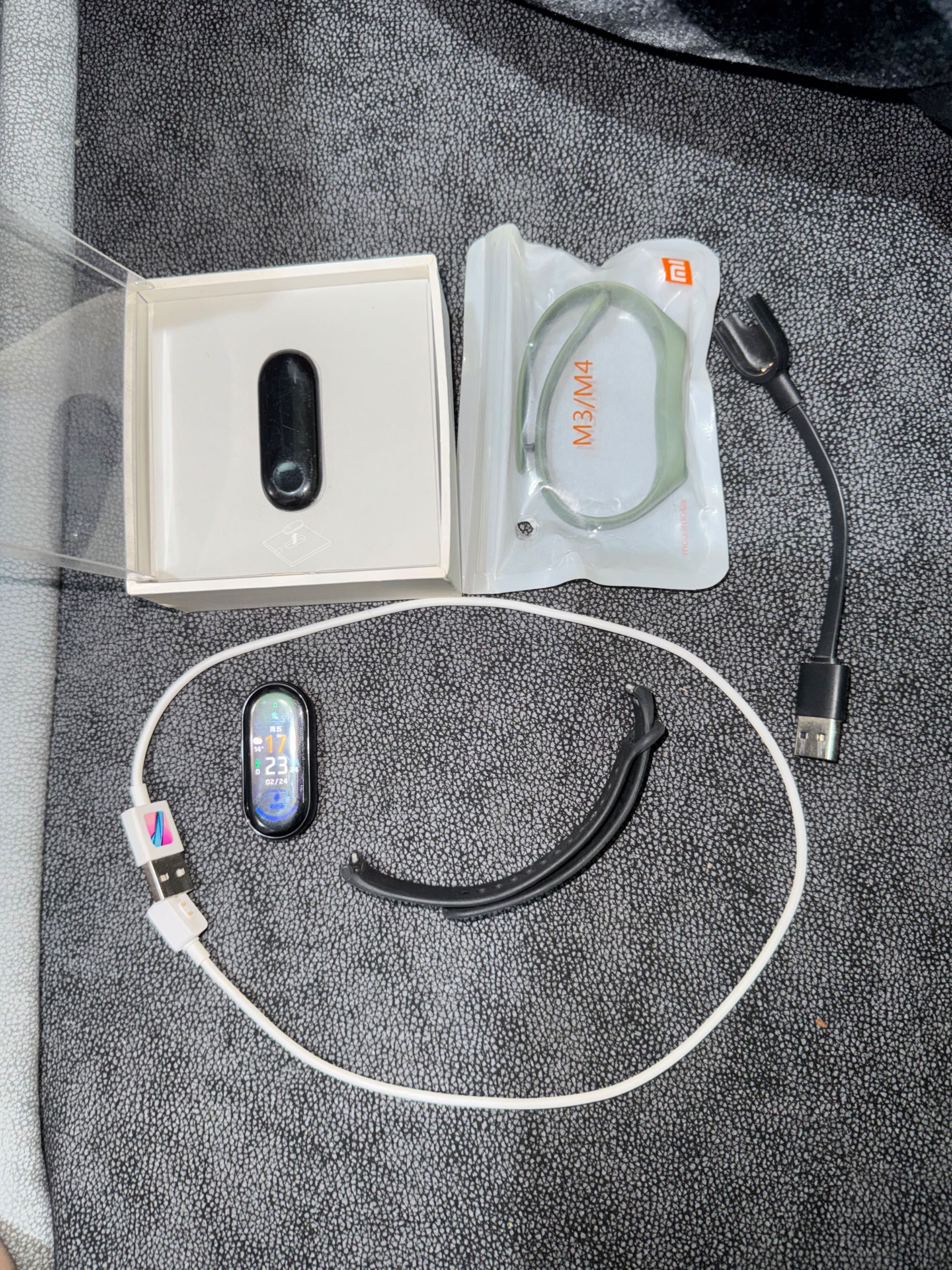 Фитнес-браслет Xiaomi Smart Band 8 Global  version + Подарок