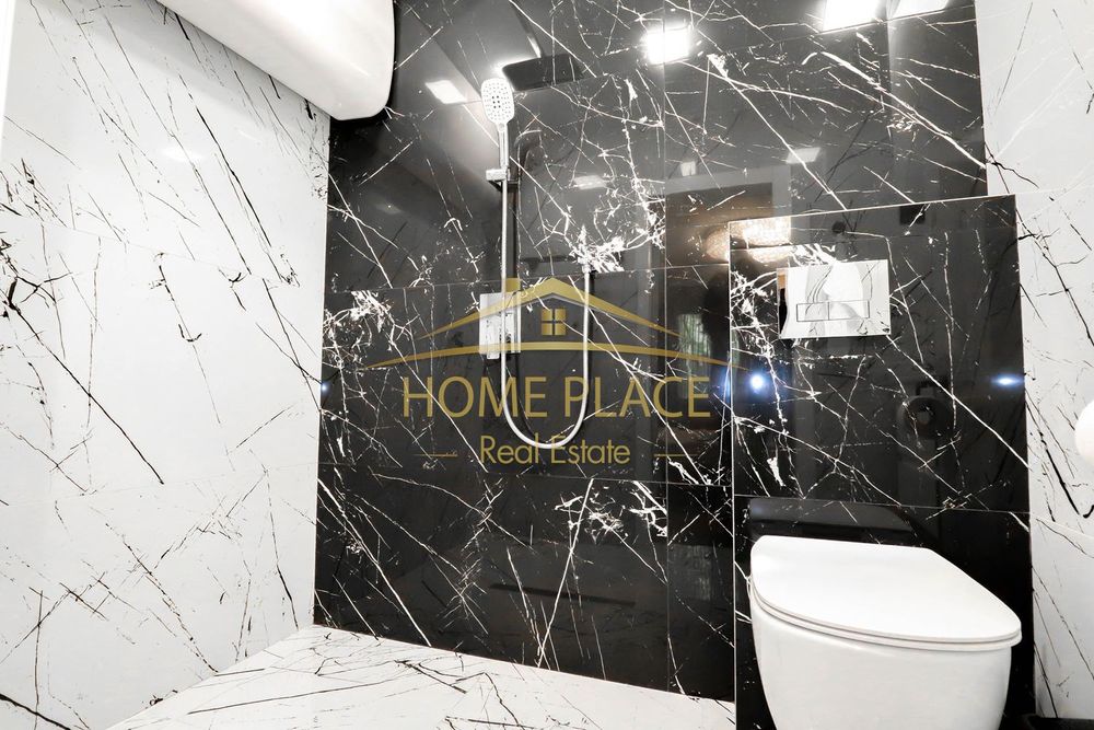 Дава се под наем Четиристаен апартамент в Варна, Базар Левски - 110 кв.м за 1275 € - Снимка #9