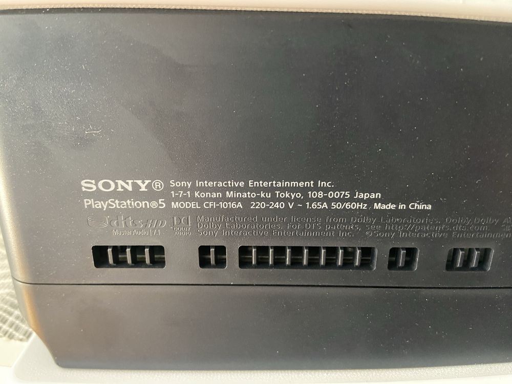 Конзола PS5 Disc Edition + Игра