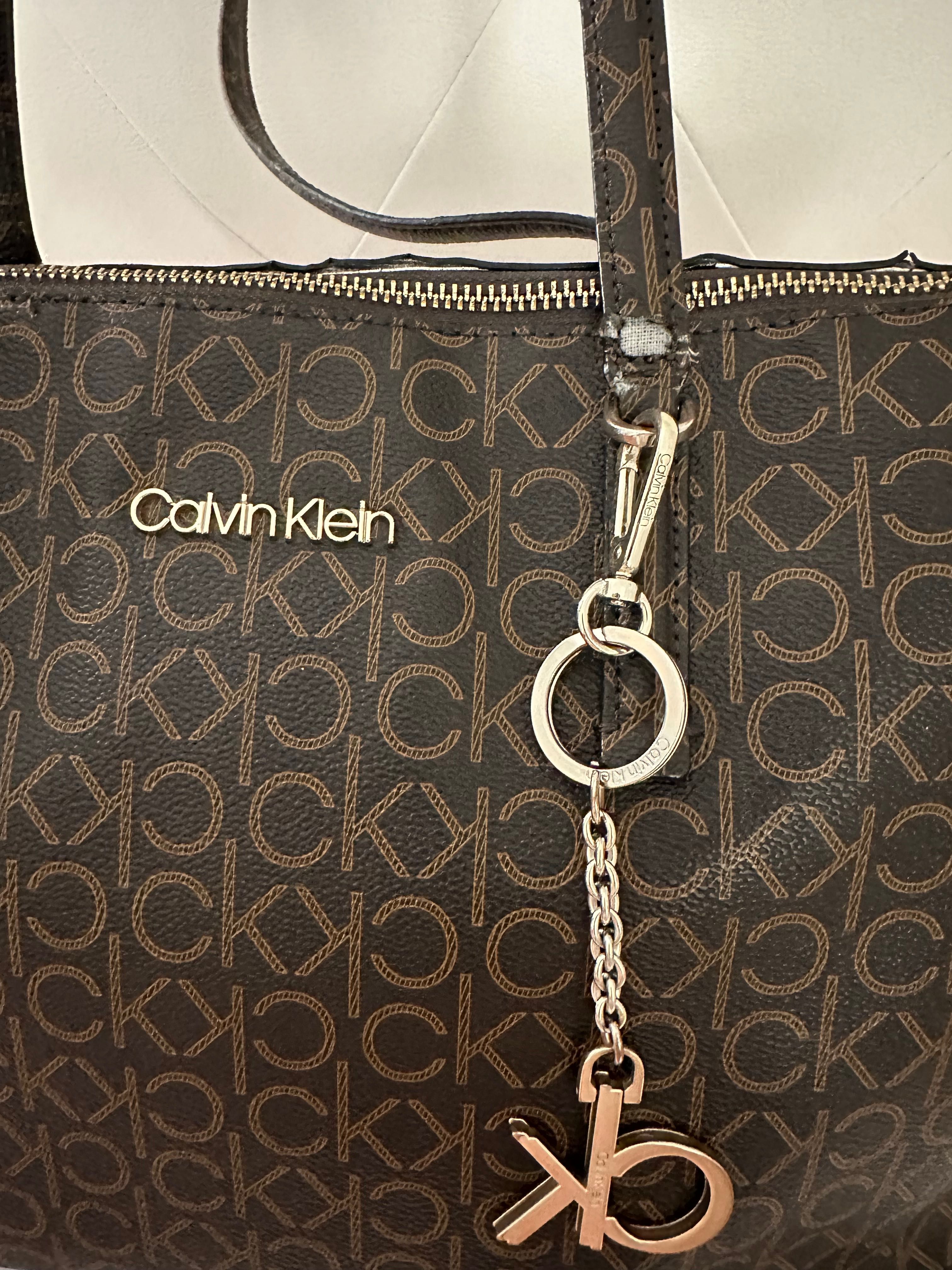 Calvin Klein оригинална чанта