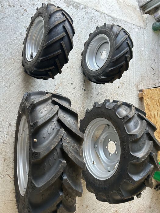 Roata 280/70R18 și 23x8.50-12 roti